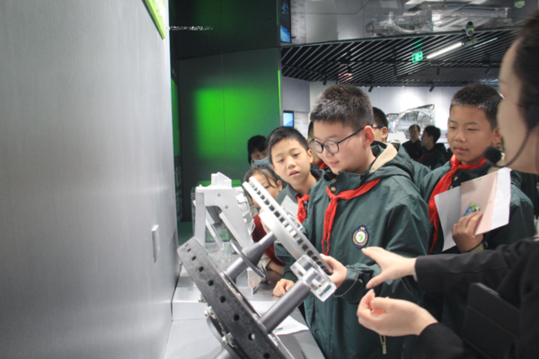 科技之光 (14) 科技之光 (14)